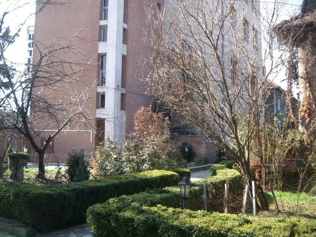 Hotel Decentria 蒂米什瓦拉 外观 照片
