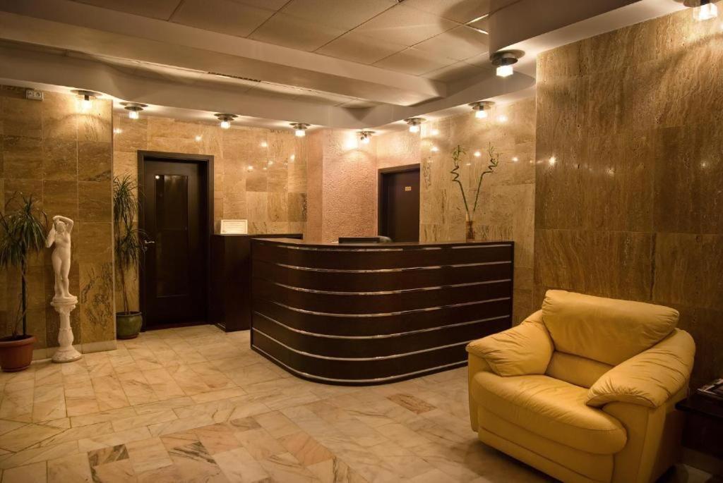 Hotel Decentria 蒂米什瓦拉 外观 照片